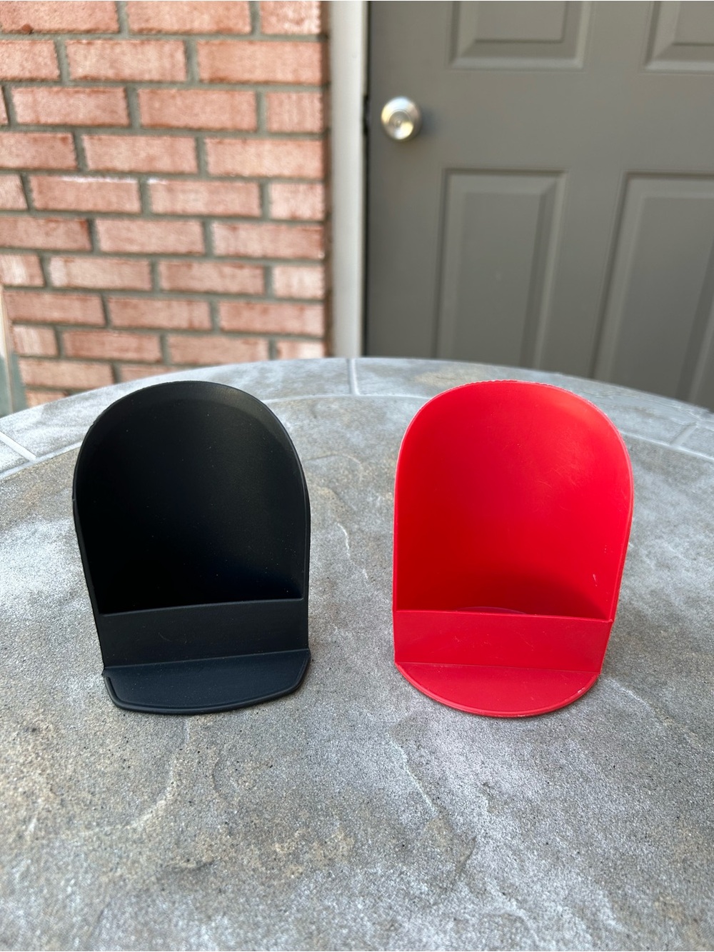 Tupperware Rocker Scoop Tool for Storage Canisters Red Black